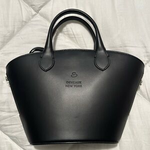 Deveaux New York Leather Handle Bag